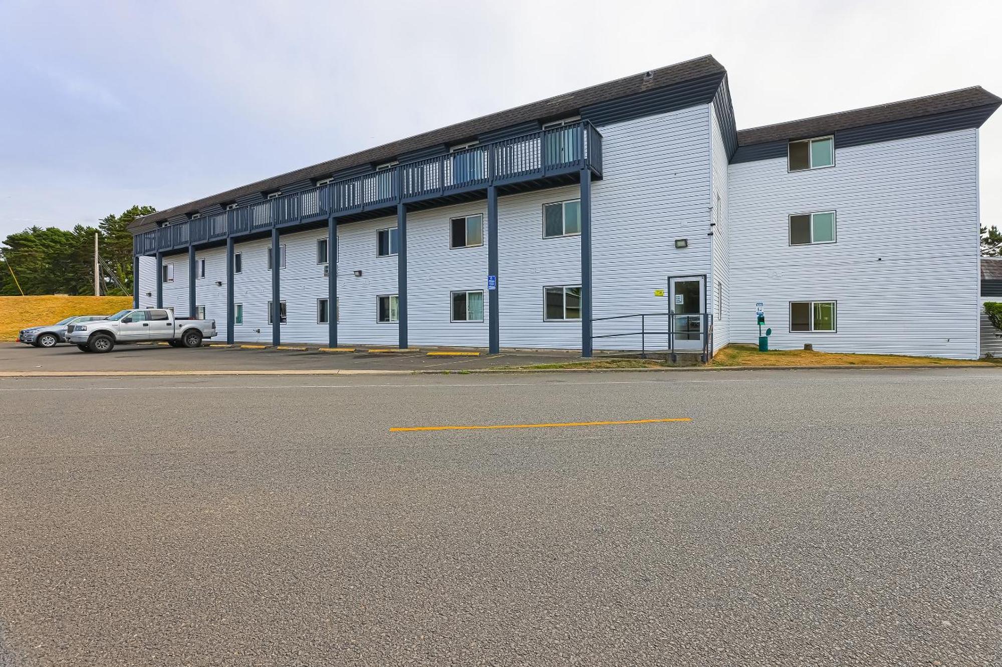 Coastal Inn By Oyo Lincoln City - Oregon Coast Hwy מראה חיצוני תמונה